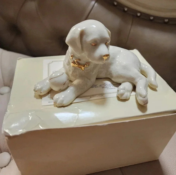 Lenox Porcelaine Figurine Labrador  Retriever with Ball 24k gold - Picture 3 of 6